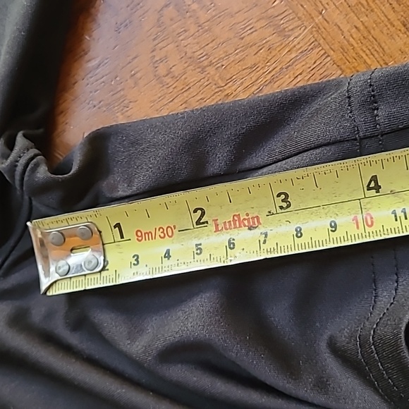 Under Armour kids short sz 4 - Picture 8 of 11